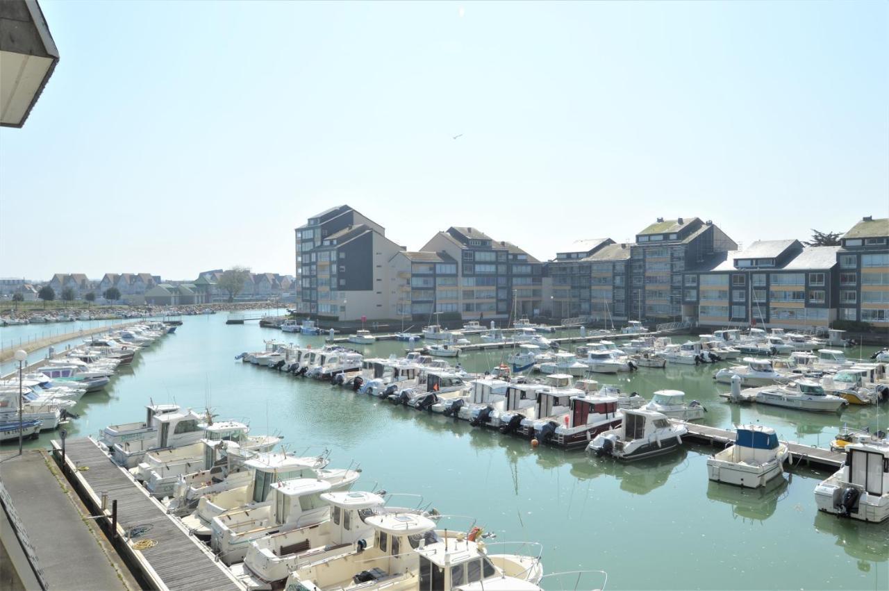 Appartement Vue Mer Et Marina, Loggia - Parking Courseulles-sur-Mer Exterior photo